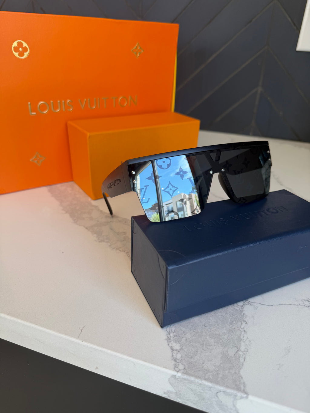 LV shades