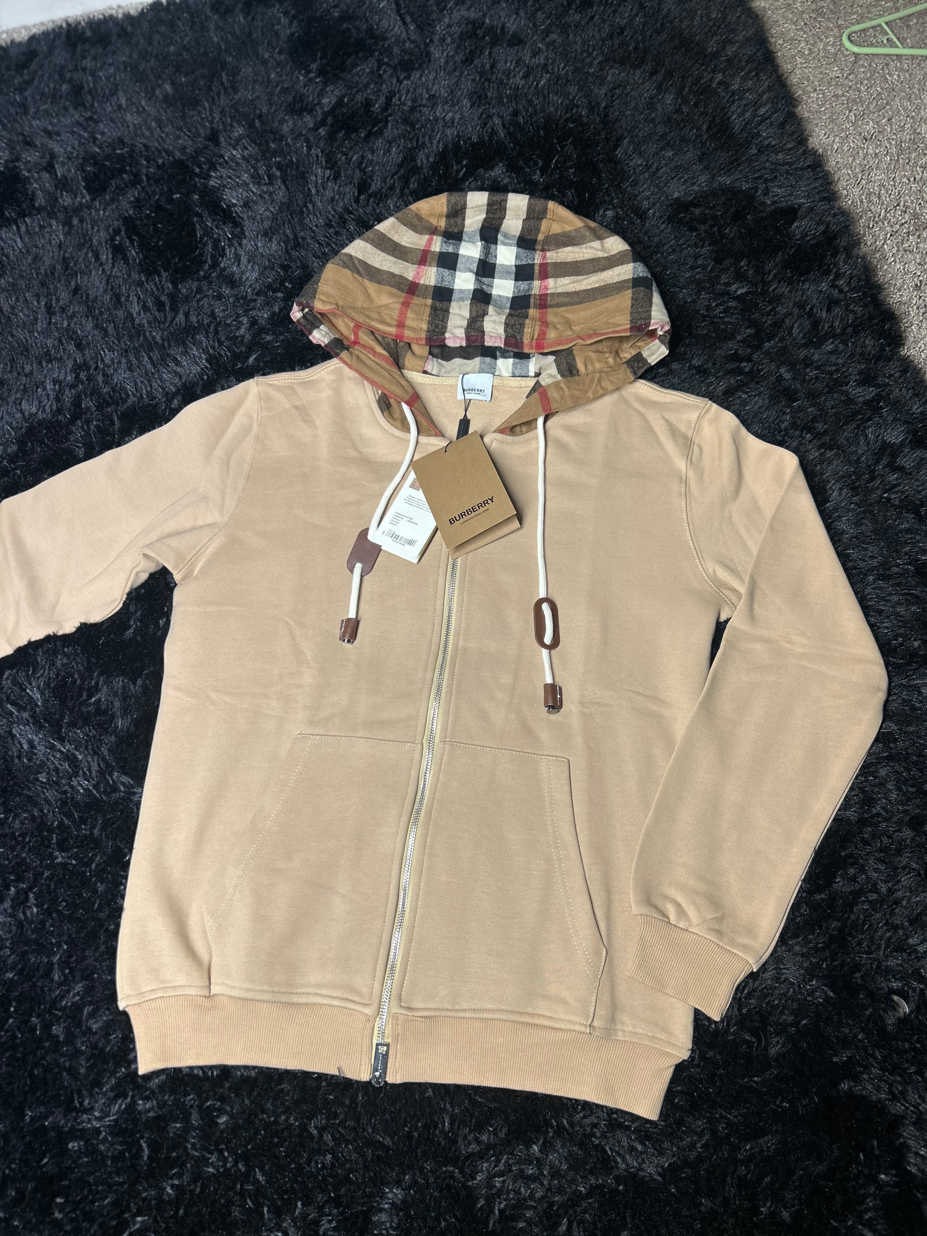 Burberry zip up check hooded jacket small