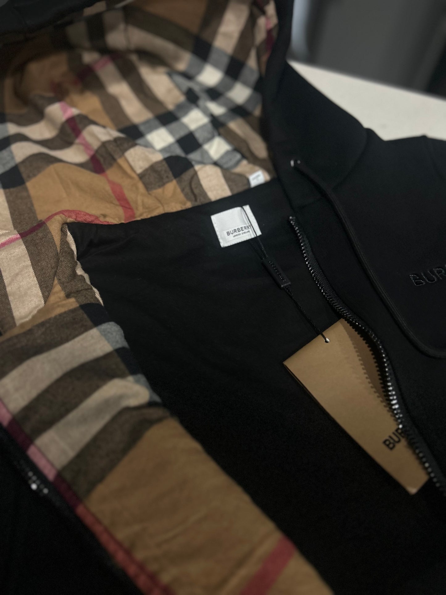 Burberry Vintage Check-Winter Jacket (Black)